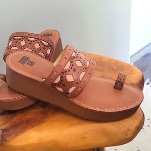 Sandles  sz 9Free People Anna Sui Emilie Platform Brown Leather Sandals Size9